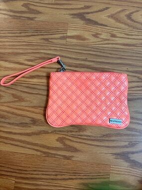 Express Quilted Patent Wristlet - Coral